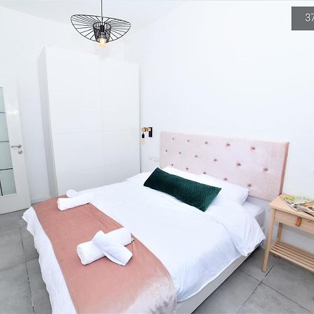 Yalarent La Mera- Suits Hotel With Sea Of Galilee Views Tiberias Luaran gambar